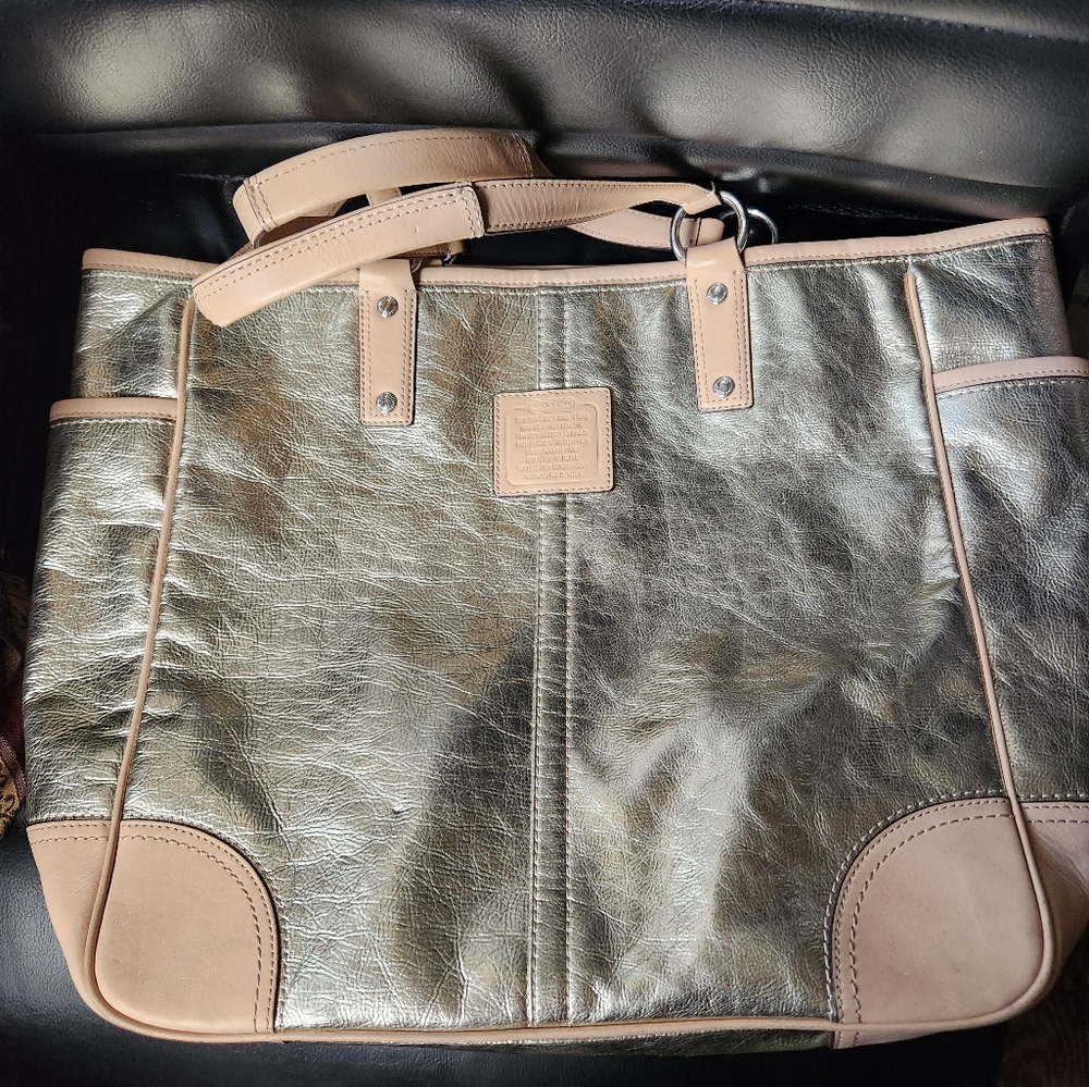 Coach tote
